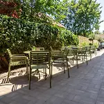 Delceg Rece Minihotel Bed and Breakfast