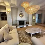 Delceg Rece Minihotel Bed and Breakfast 4*