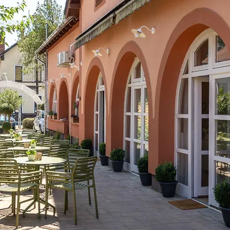 Délceg Réce Minihotel Bed & Breakfast Balatonkenese