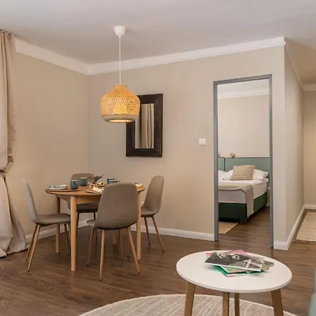 Délceg Réce Minihotel Bed & Breakfast 4*