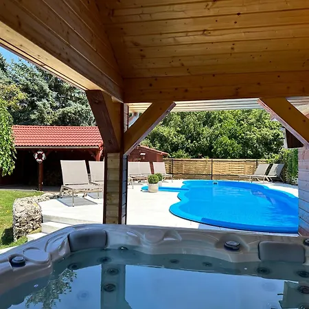 Panzió Délceg Réce Minihotel Balatonkenese