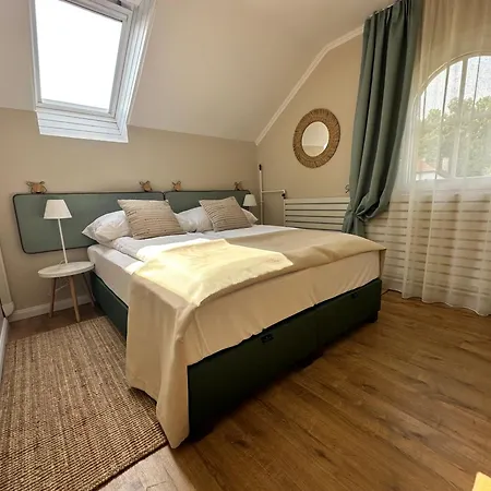 Delceg Rece Minihotel Balatonkenese