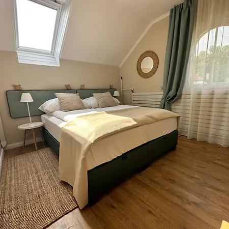 Délceg Réce Minihotel Balatonkenese