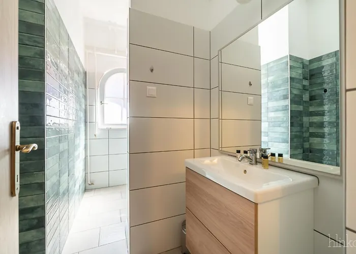 Délceg Réce Minihotel Frühstückspension Balatonkenese