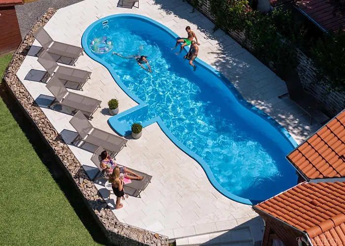 Délceg Réce Minihotel 4*