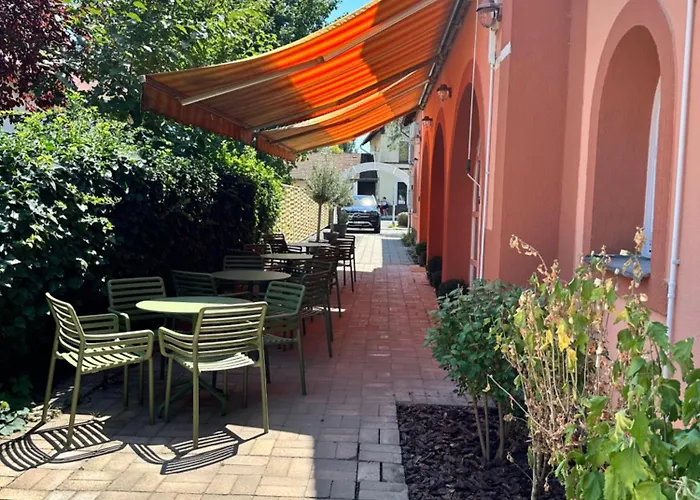 Délceg Réce Minihotel 4*